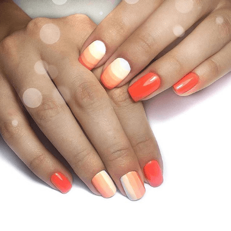 Оранжево-белый маникюр с переходом цветов