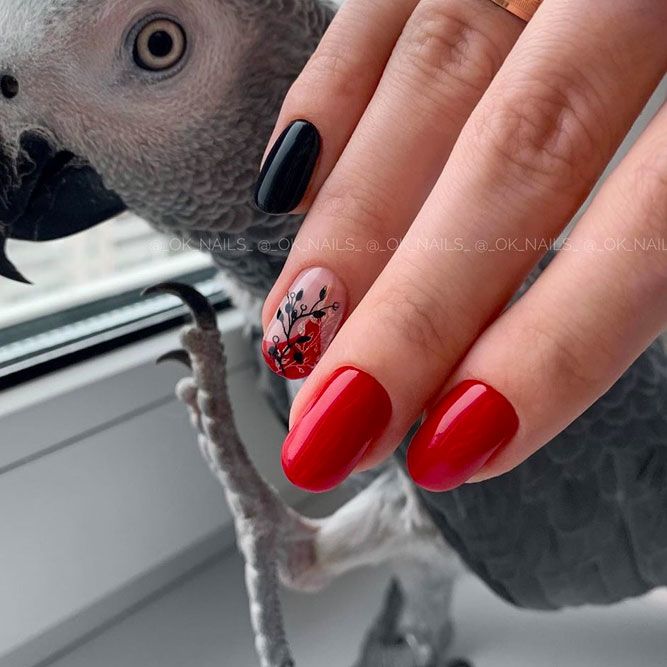 Red Color Nails