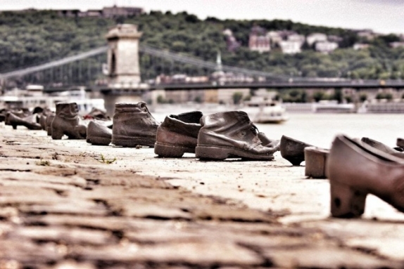 shoes-on-danube