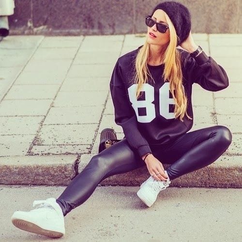 All-Black-Outfit.-Sporty-Outfit.-Leather-Leggings.-Sneakers Women Sporty Style-30 Ways to Get a Fashionable Sporty Look